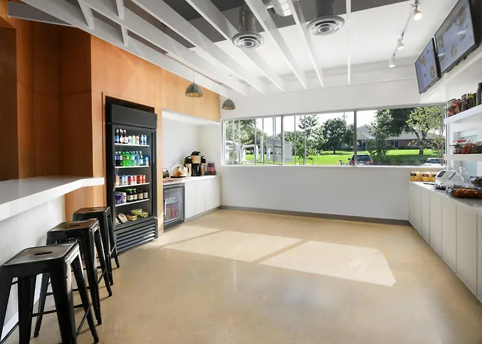 Hotel Aloft By Marriott Austin 3*